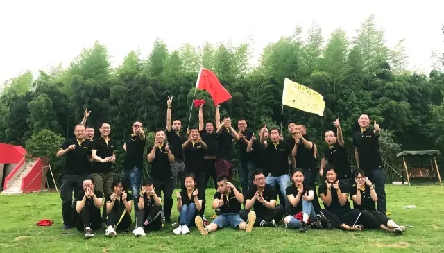 “向妄想启程” 人生就是博官网销售团建活动美满开放